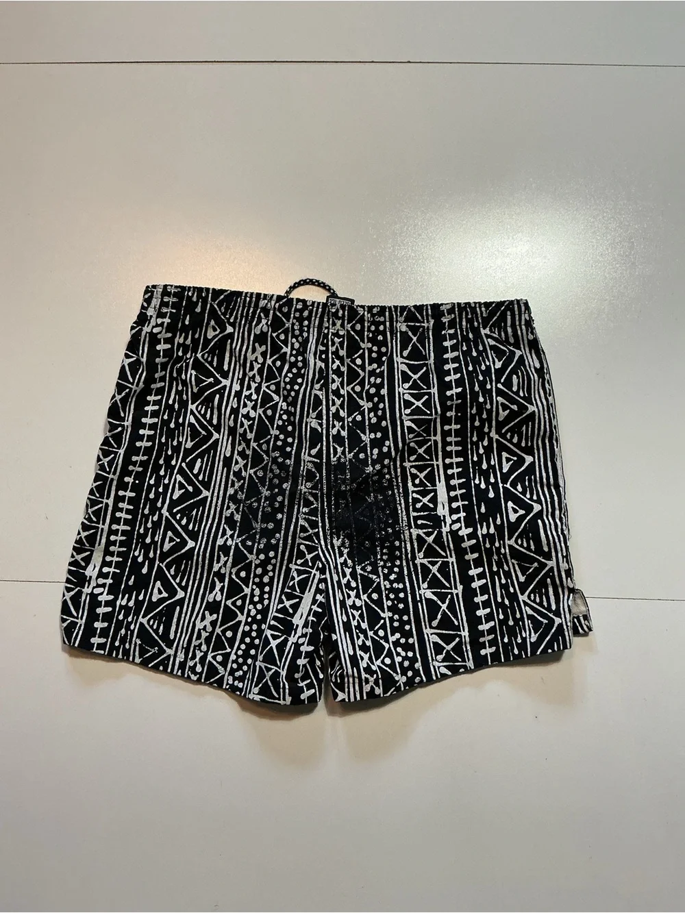 Vintage 90s Bleu Ice AOP Tribal Abstract Geometric Mesh Lined Swim Trunk Shorts